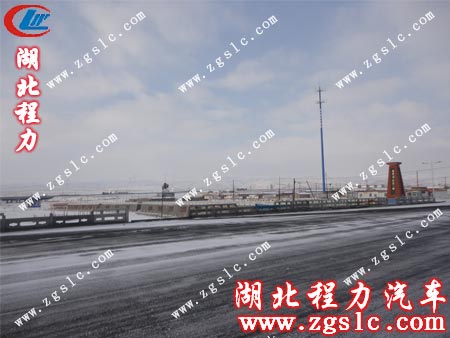 黎明天空下的美景 黎明天空下的美景