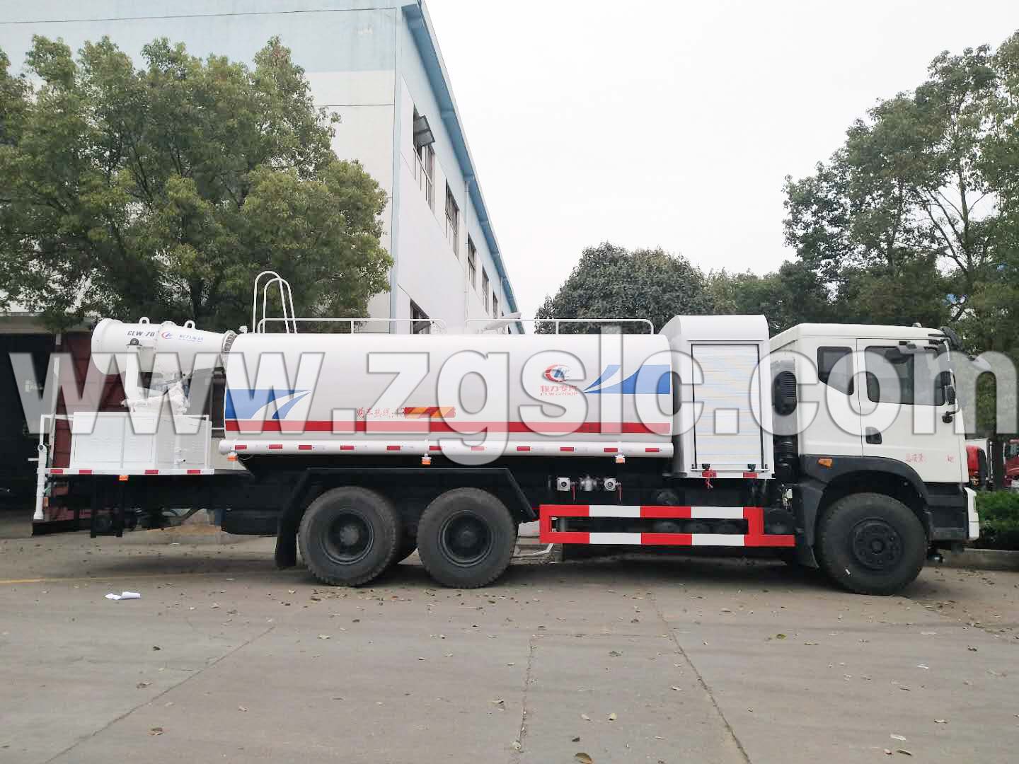 湖北程力集團(tuán)東風(fēng)T5抑塵車