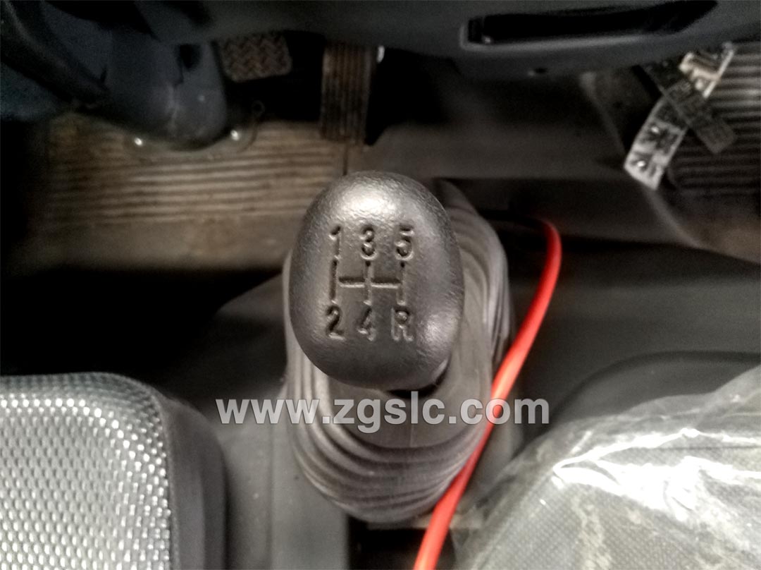 凱馬3.5方藍牌掛桶垃圾車_