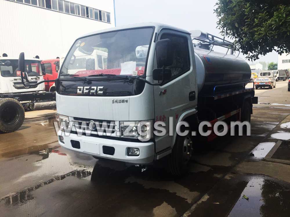 湖北程力東風小多利卡吸糞車（國五）