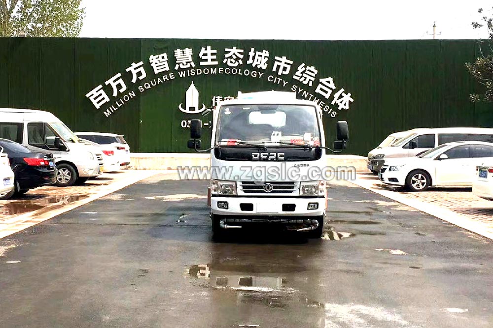 程力東風(fēng)小多利卡藍牌抑塵/噴霧車（國五）