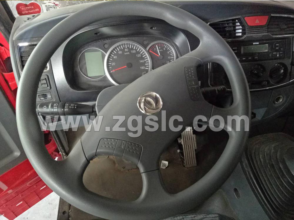 東風大多利卡水罐消防車（國五）