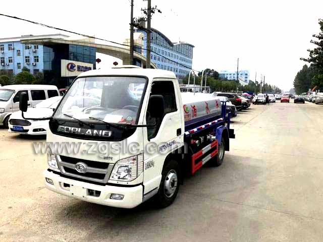 程力2.5方藍牌福田小卡之星灑水車（國五）