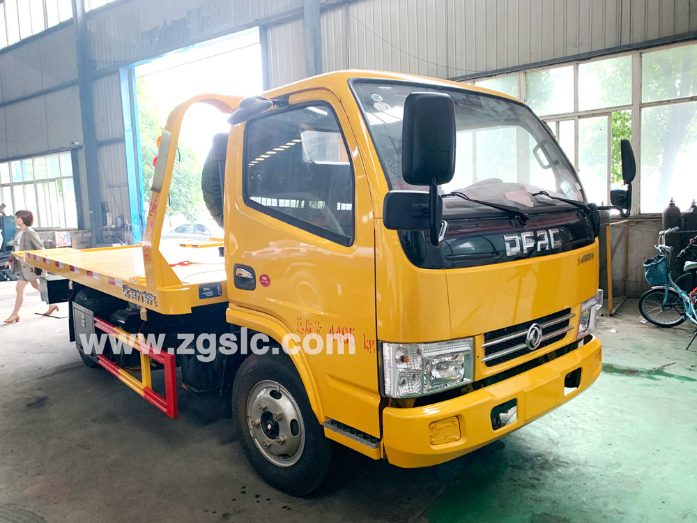 東風(fēng)小多利卡D6一拖二清障車（藍(lán)牌國五）