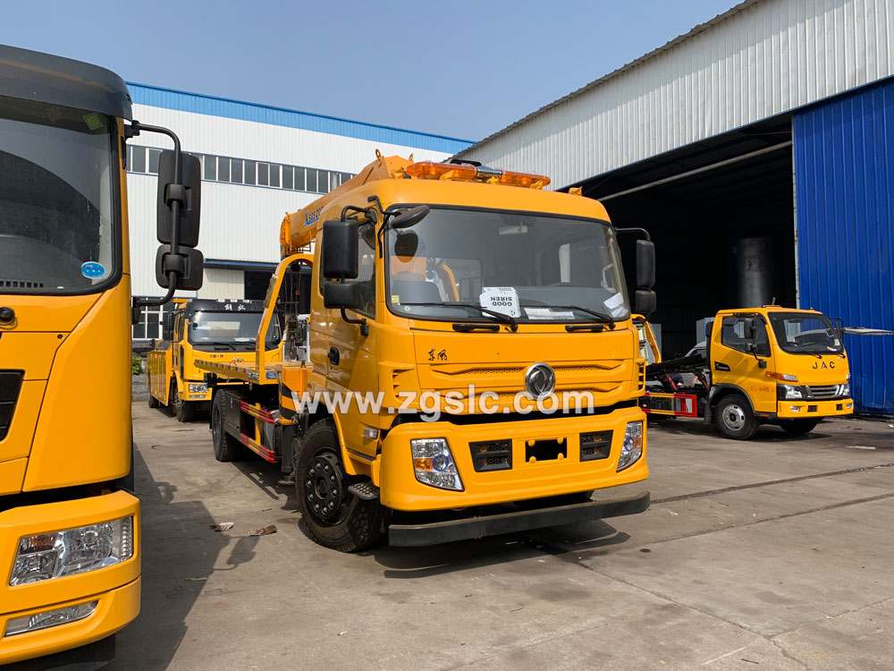 東風(fēng)一拖二帶吊清障車（國五）