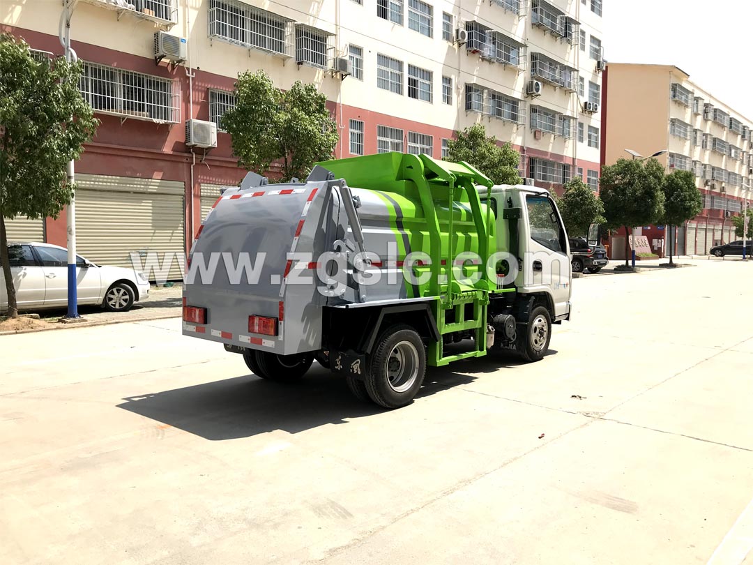 小藍(lán)牌餐廚垃圾車多少錢一輛 小藍(lán)牌餐廚垃圾車多少錢一輛