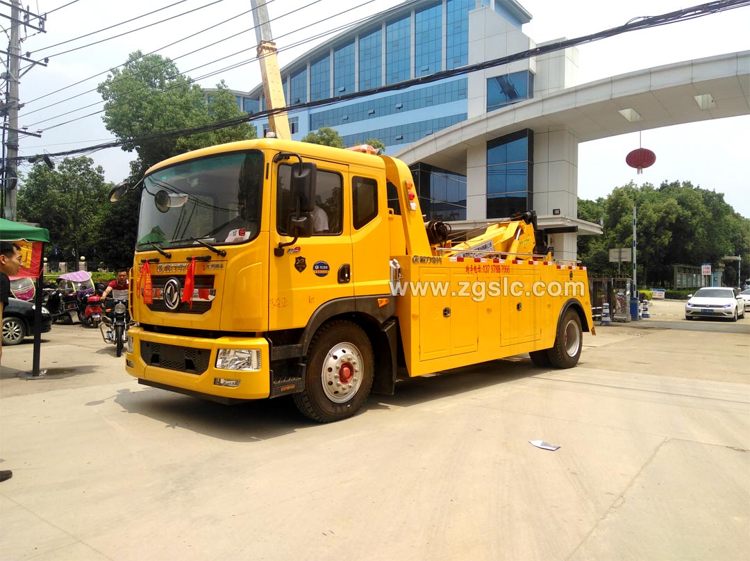 拖吊聯(lián)體清障車(chē)圖片大全