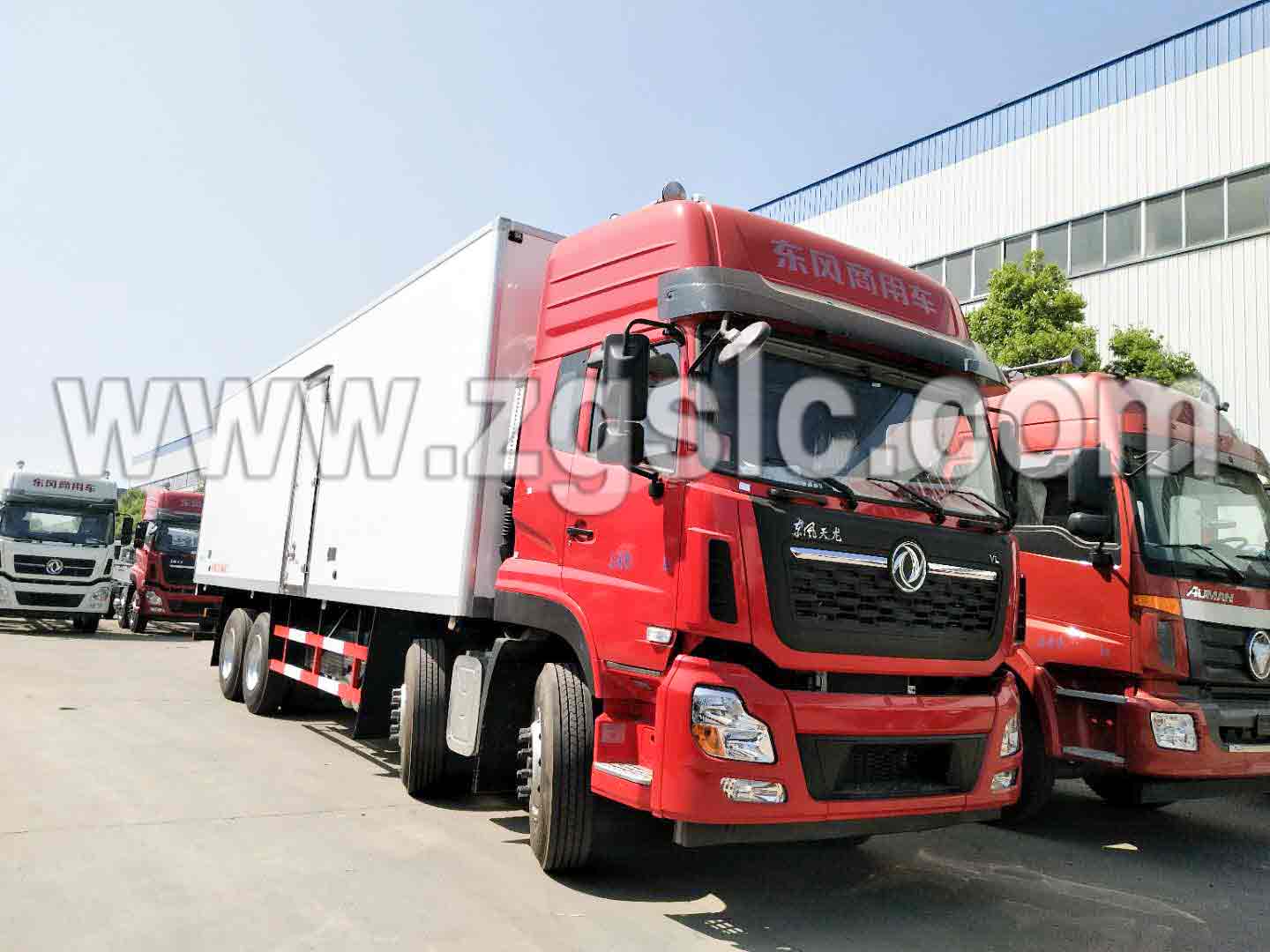 東風天龍前四后八冷藏車（國五）