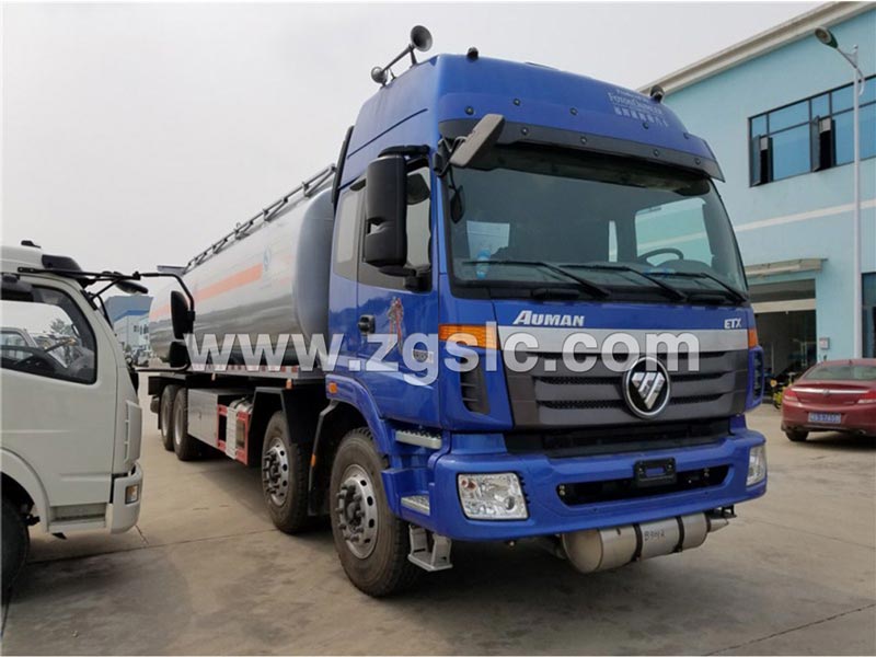 福田歐曼前四后八25方運(yùn)油車(chē)（國(guó)五）