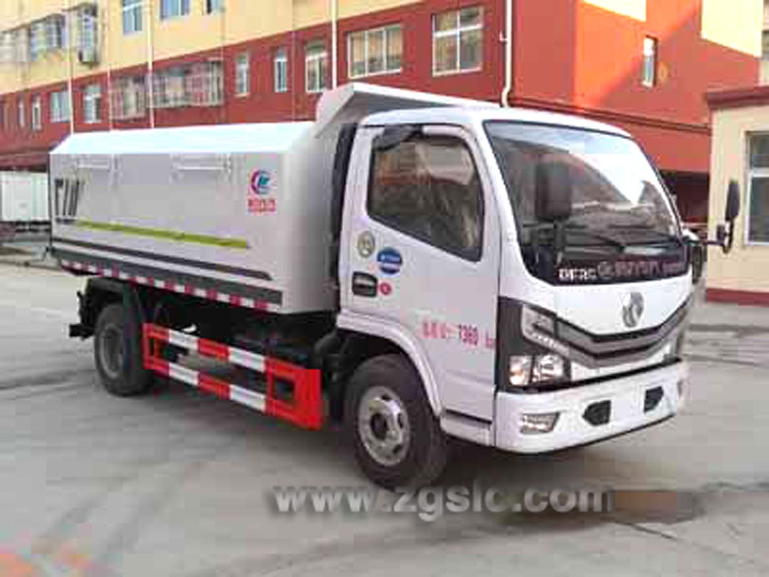 東風小多利卡密封式垃圾車_密封式垃圾車多少錢一輛？