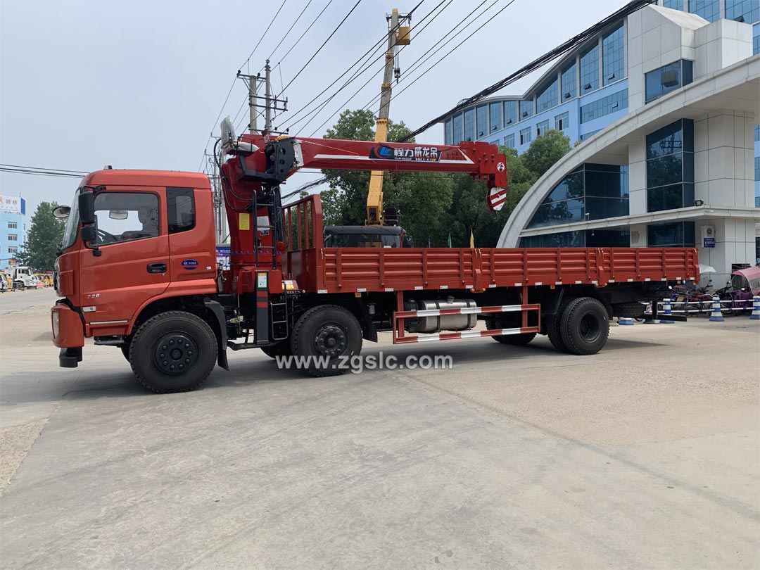 隨車吊多少錢一輛？