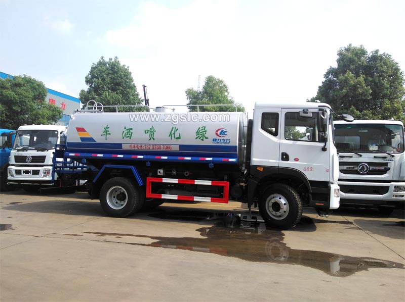 2019/5/15，山西呂梁李總在湖北程力訂購一輛14方東風D9灑水車，單號：26736/65627