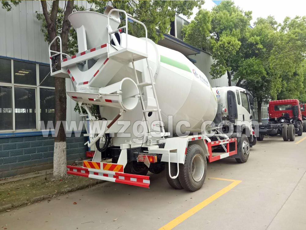 大運混凝土攪拌運輸車-廠家價格