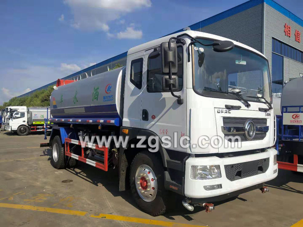 程力專用汽車股份有限公司東風D9噴霧車價格