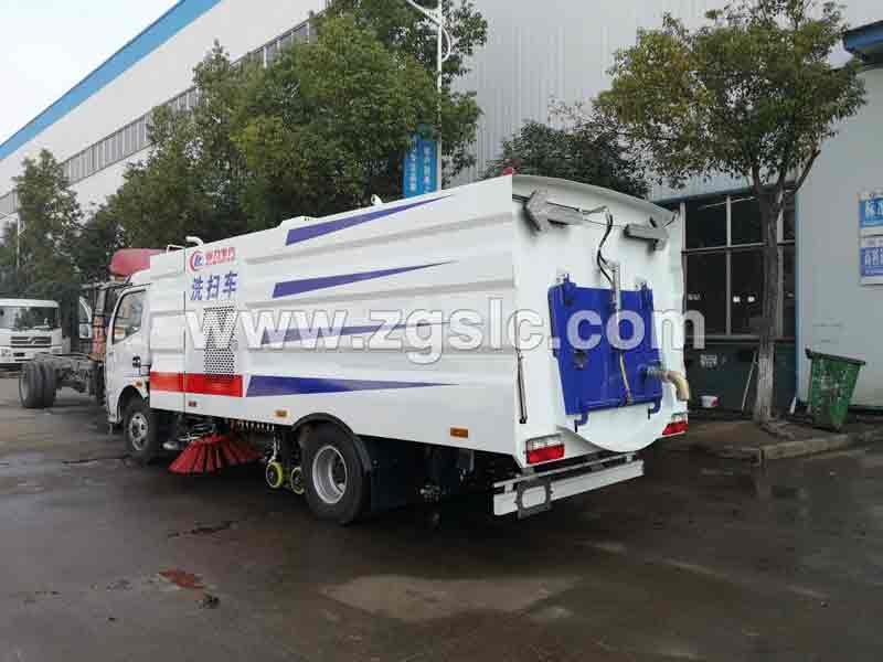 程力集團東風(fēng)大多利卡洗掃車