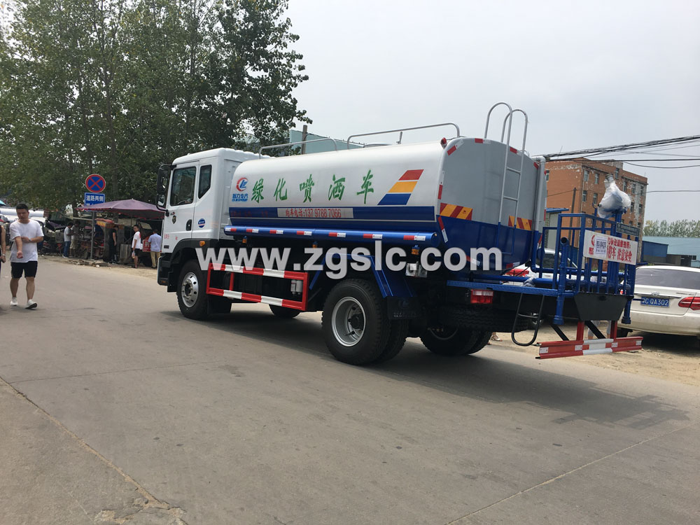 程力專用汽車股份有限公司東風D9灑水車廠家 程力專用汽車股份有限公司東風D9灑水車廠家