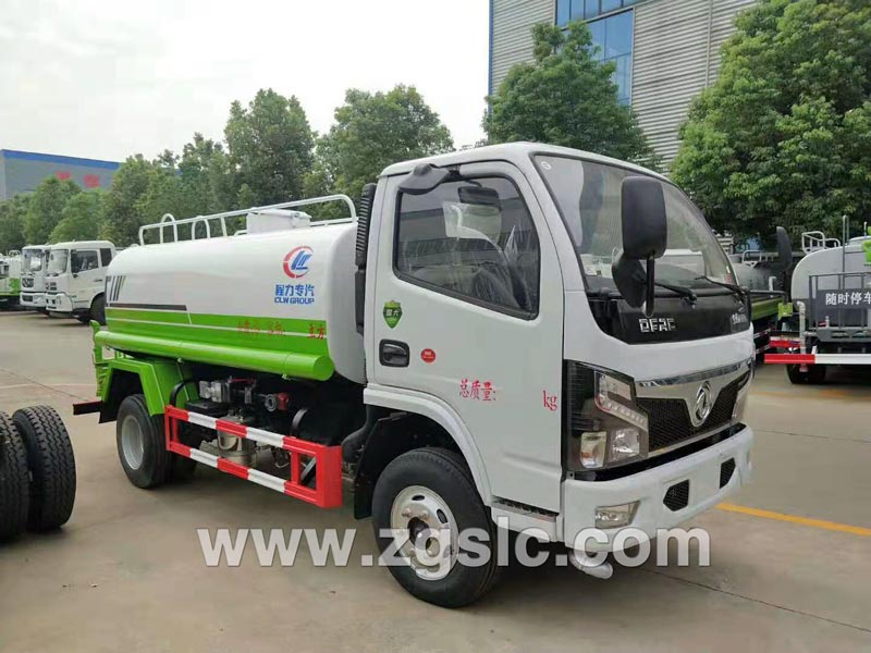 東風福瑞卡灑水車