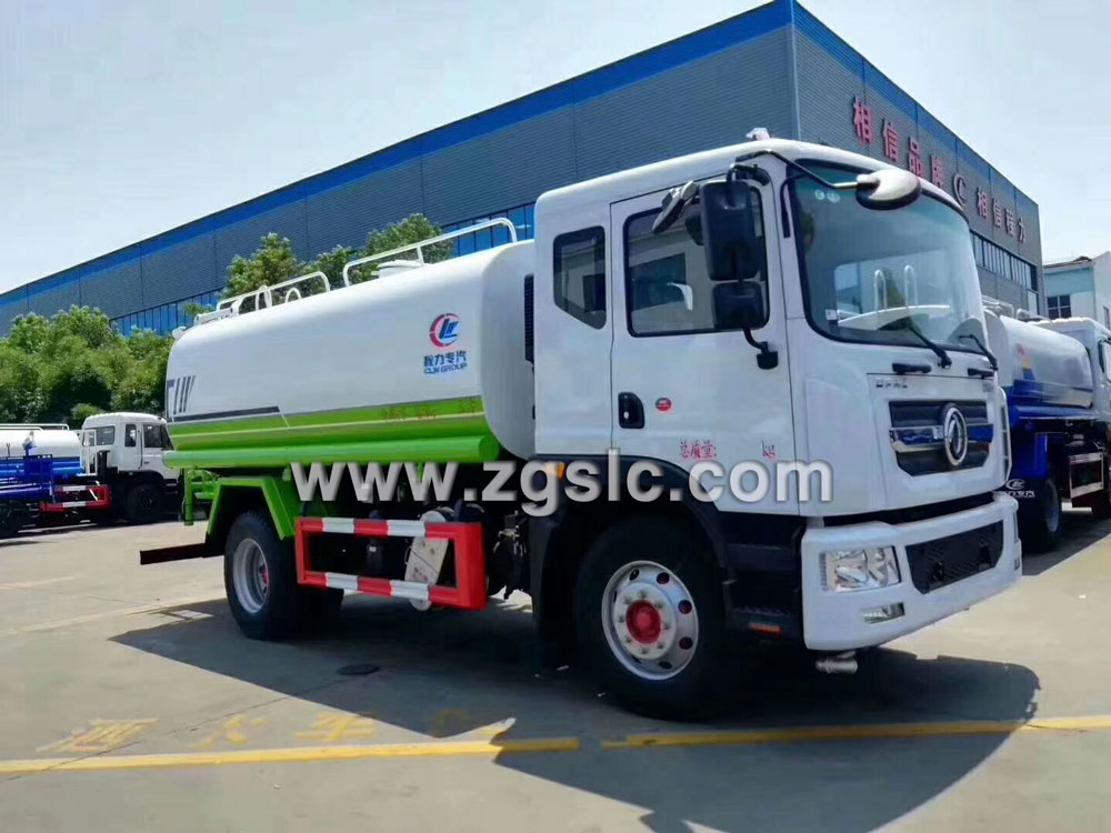 程力專用汽車股份有限公司國(guó)六東風(fēng)D9灑水車廠家