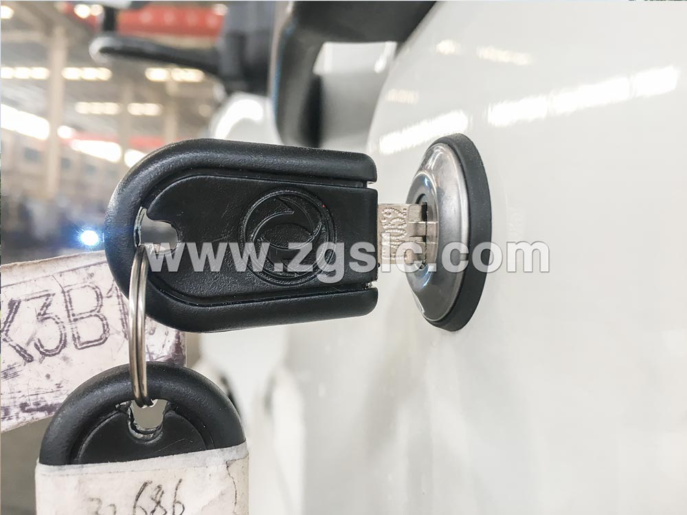 湖北程力銷售廠家直銷14方東風天錦灑水車