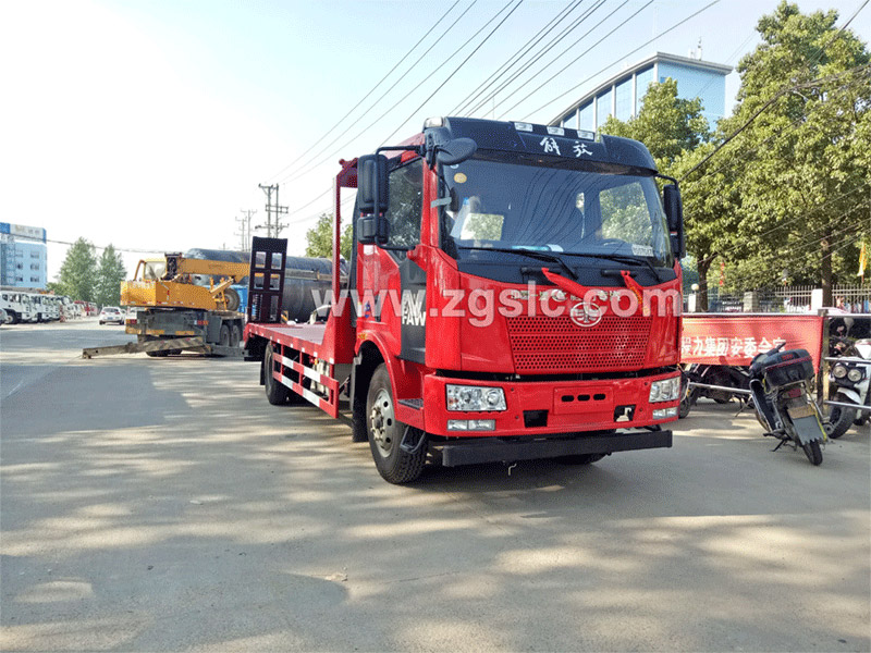 程力集團解放J6平板運輸車 程力集團解放J6平板運輸車