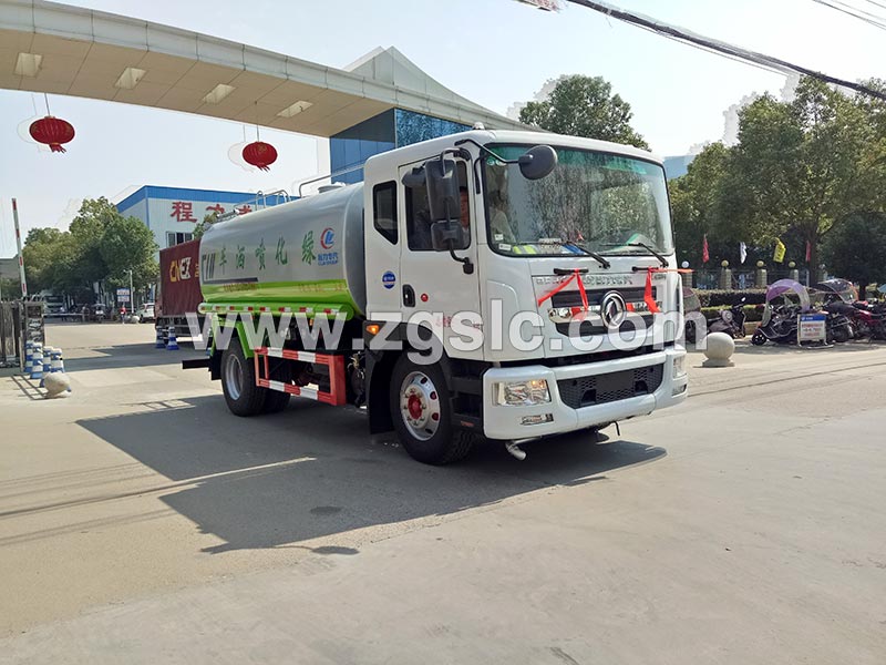 湖北程力專用汽車有限公司東風灑水車