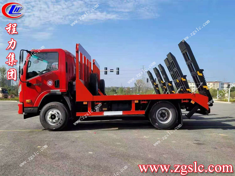 程力集團平板運輸車.jpg