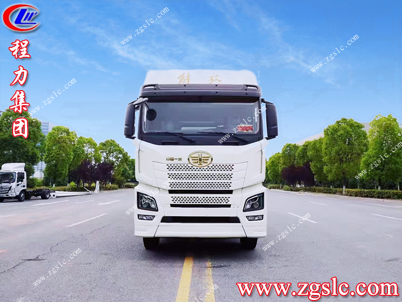 程力集團 2掃路車 拷貝.jpg